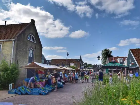 Boerenmarkt Woudsend de Rakken