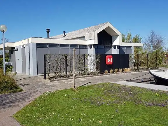 Sanitair Camping De Rakken
