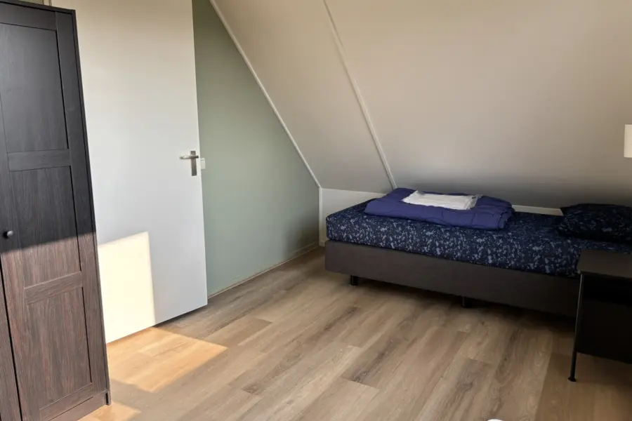 Slaapkamer boven rechts 2