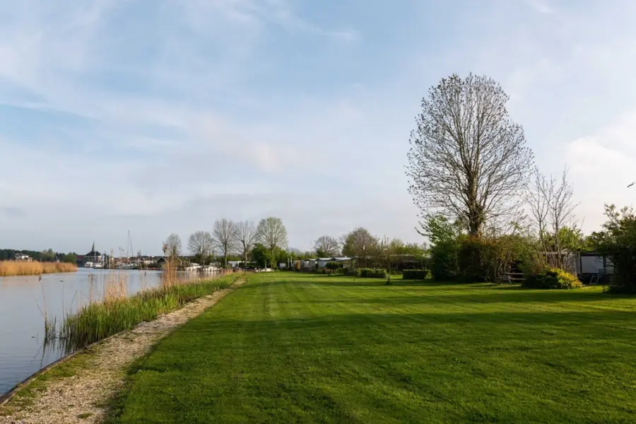 Vroeg voorjaar langs de Rakken