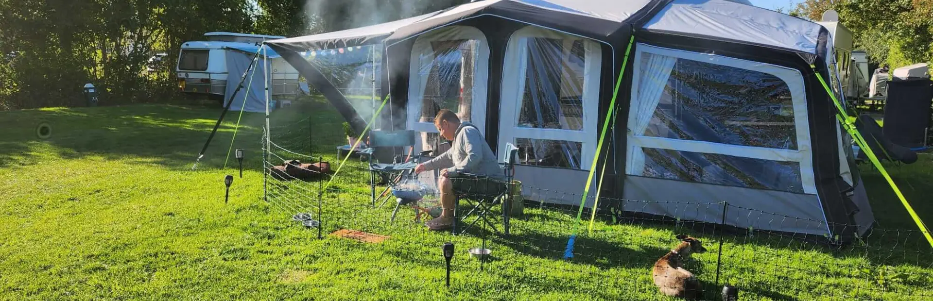 Barbecueen op de camping